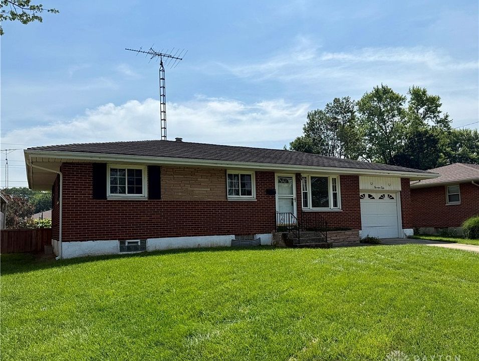 2nd image of 1450 Cosmo Ct