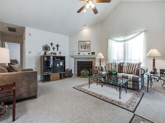 5th image of 3214 Wykes Dr