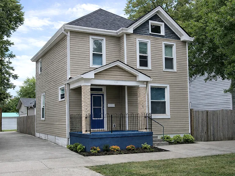 238 Chestnut St — Photo 2
