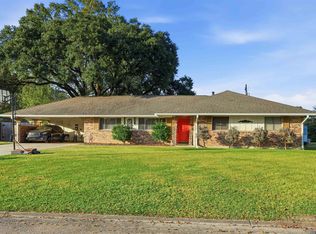 9933 E Coronado Dr, Baton Rouge, LA 70815