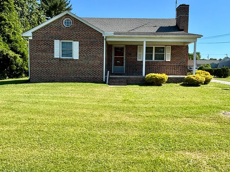 4116 Walter Ave — Photo 2