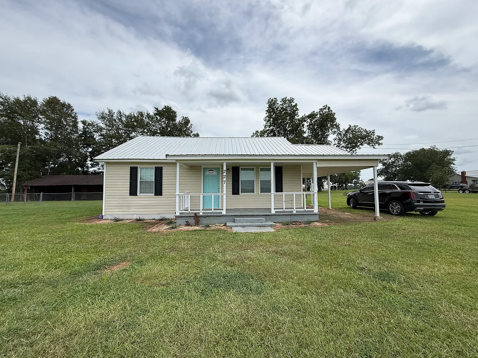 2 bed, 941 sqft, $850 — Photo 1