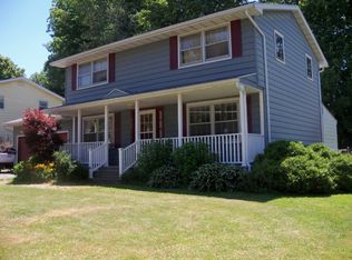 4148 Lucan Rd, Liverpool, NY 13090