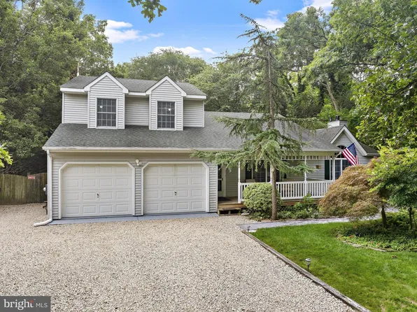 4 Pine Oak Dr, Little Egg Harbor, NJ 08087