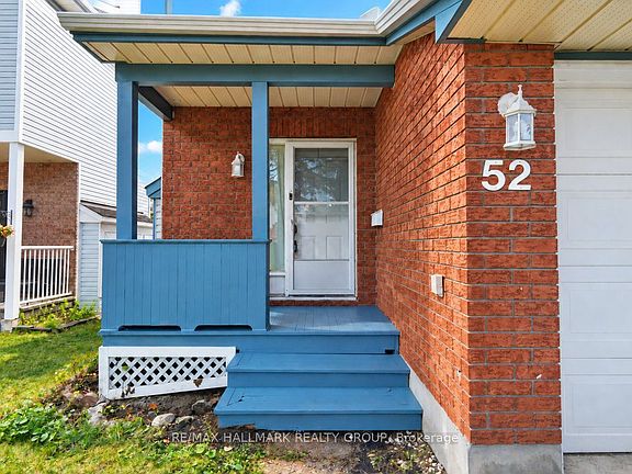 3rd image of 52 Piper Cres