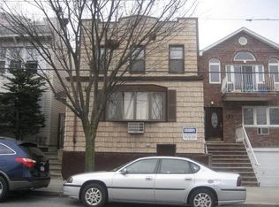 6424 Perry Ave, Maspeth, NY 11378