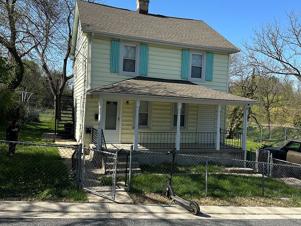 1st image of 107 Fusting Ave APT B