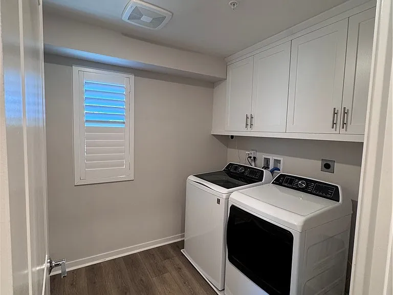 24326 Juni Ct — Photo 36