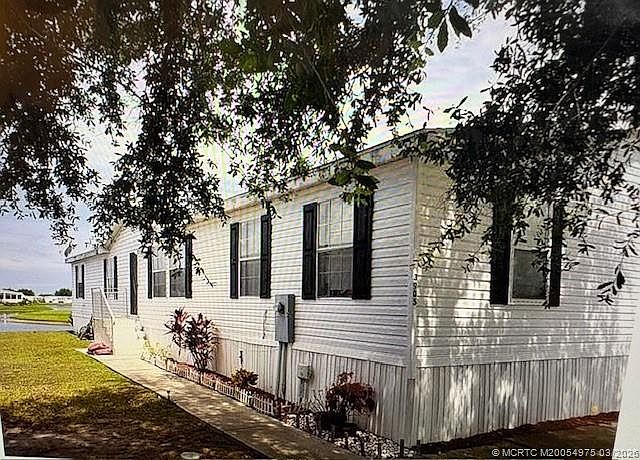 1st image of 3905 Covington Dr