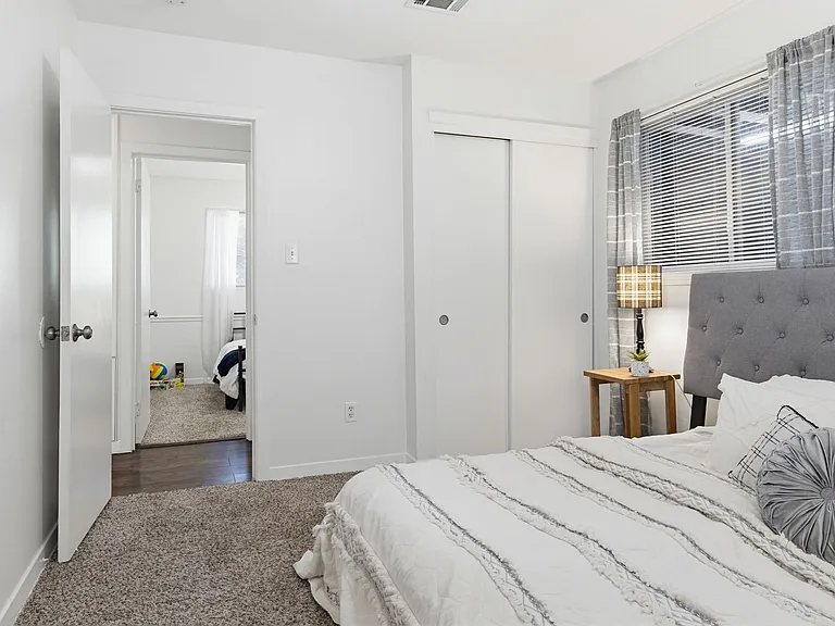 908 Rock Creek Ave — Photo 40