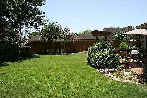 4th image of 3111 Millbrook Ln