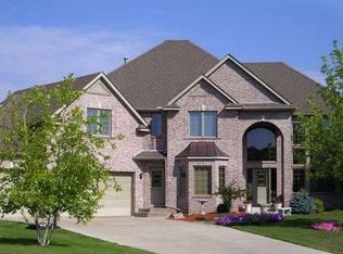 17010 40th Pl N, Plymouth, MN 55446