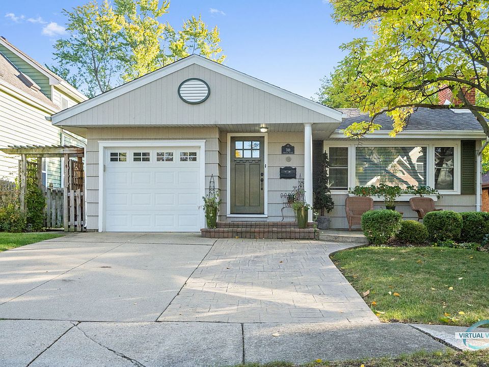1st image of 749 Farley Pl