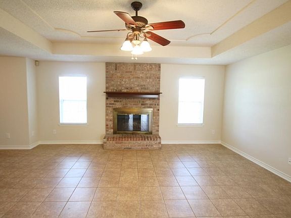 3rd image of 4404 Jana Dr