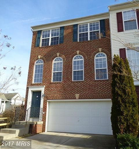 1st image of 46067 Gooseneck Dr
