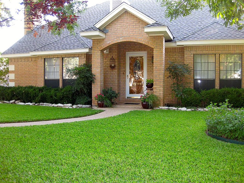 1st image of 1744 Crooked Branch Cir