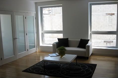 2nd image of 25 Montrose Ave APT 404
