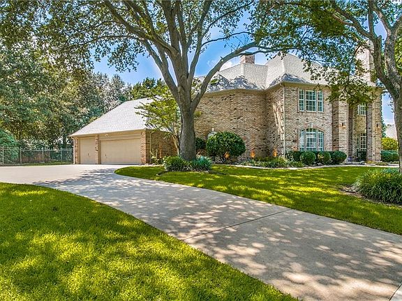 2nd image of 309 Gregg Ct