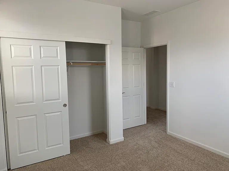 6081 Summerwind Dr — Photo 12