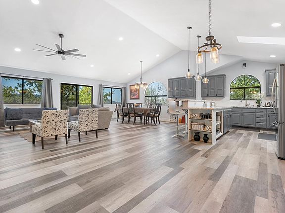 5th image of 8170 Grizzly Flat Rd