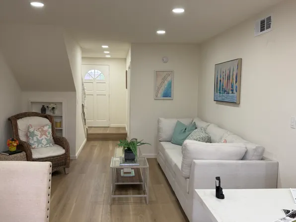 12100 Montecito Rd Unit 64, Los Alamitos, CA 90720