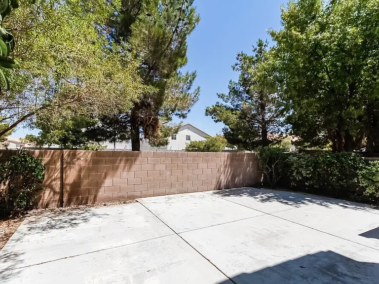 5450 Mercantile St — Photo 16