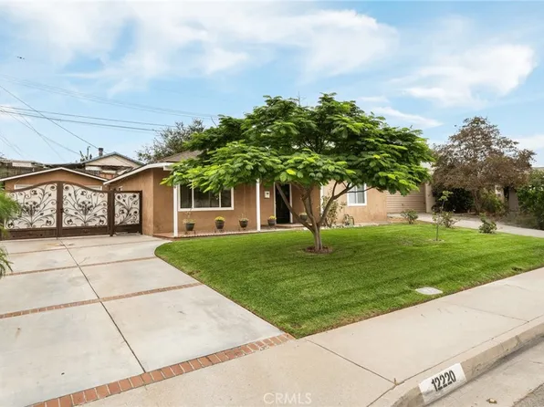 12220 Burgess Ave, Whittier, CA 90604