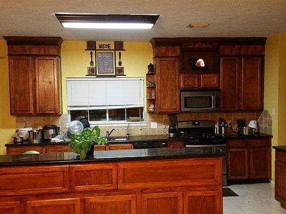 2nd image of 21602 Oakbridge Park Ln