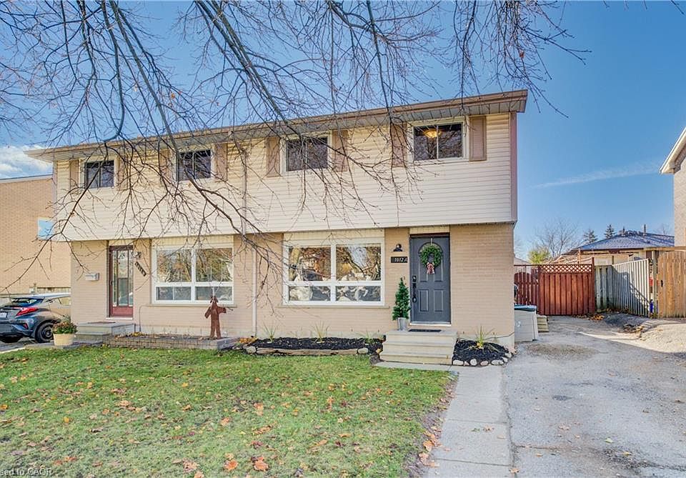 1st image of 1012 Vanier Ave #A