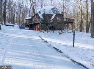 621 Paradise Hts, Oakland, MD 21550