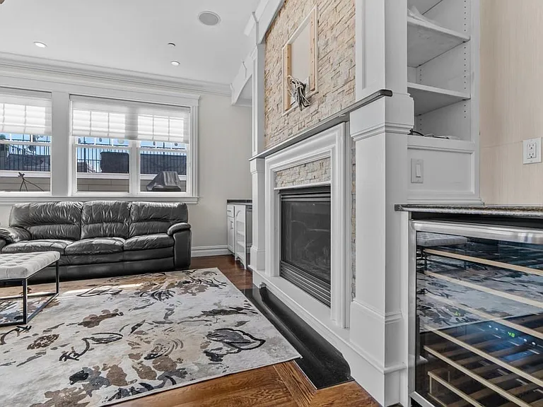 161 Tudor St #4A — Photo 29