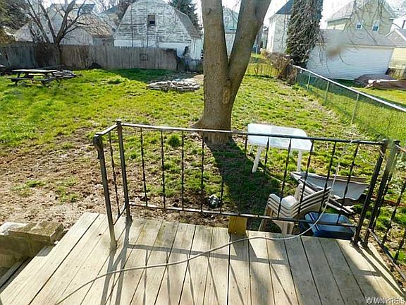 3rd image of 224 81st St