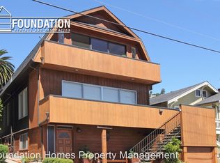 105 3rd St APT 1, Sausalito, CA 94965