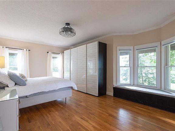 4th image of 3175 Trotter Rd