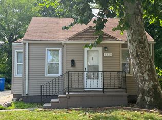 3960 Jackson St, Dearborn Heights, MI 48125