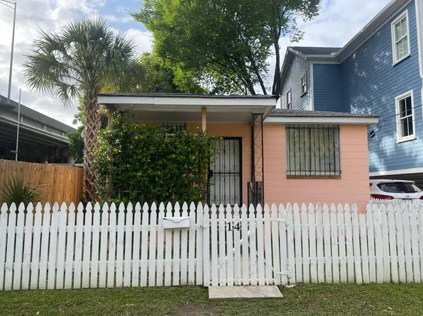 14 Indian St, Charleston, SC 29403