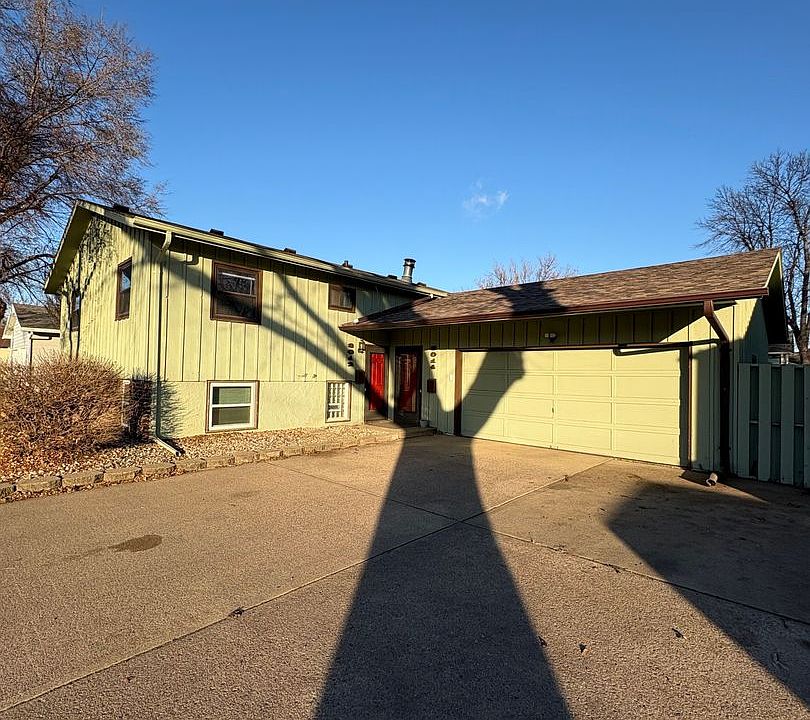 1st image of 3014 S Phillips Ave