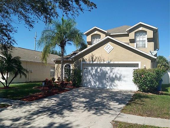3rd image of 8302 Carriage Pointe Dr