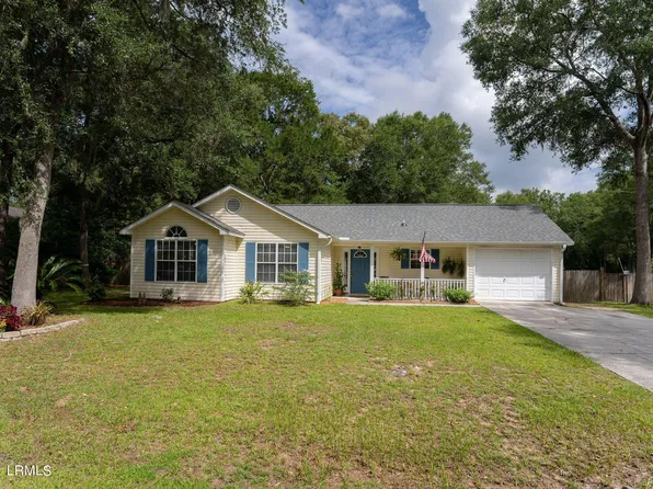8 Lemoyne Ave, Hilton Head Island, SC 29928