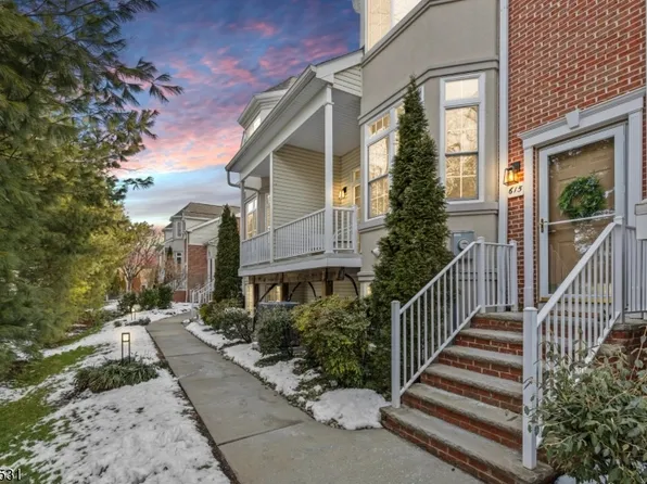 615 Maple Ct #615, Garwood Boro, NJ 07027