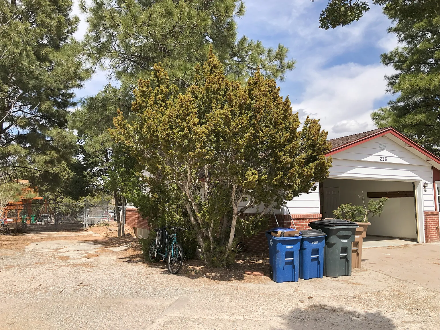 226 Barranca Rd — Photo 2