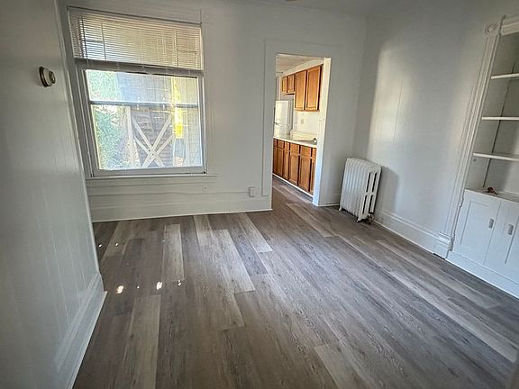 2nd image of 315 W Cross St #2157