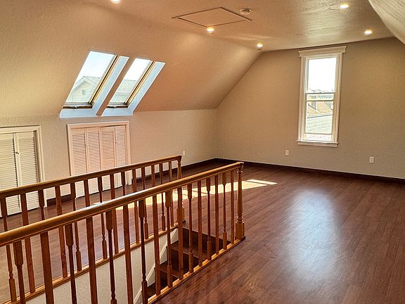 2nd image of 327 Crescent Ave