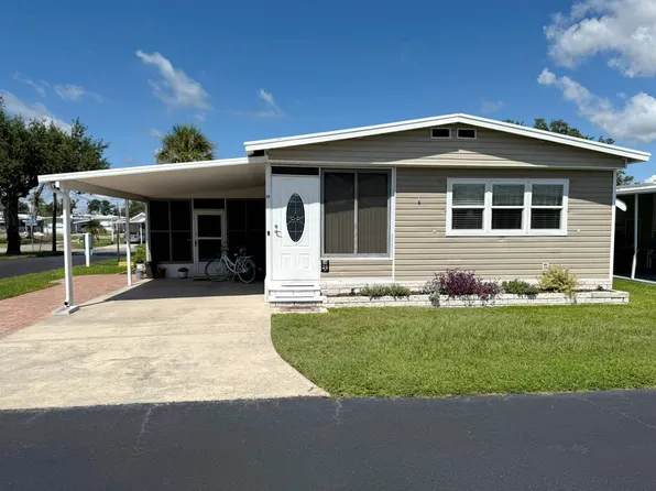 327 3rd Street Dr W Unit 26, Palmetto, FL 34221