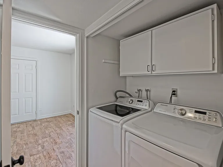 7148 Island Village Dr — Photo 21