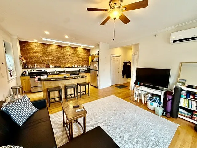 435 Beacon St #6 — Photo 19