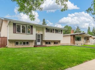 29 Fawcett Cres, Saint Albert, AB T8N1W3