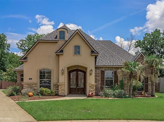 2nd image of 579 Chinquipin Dr