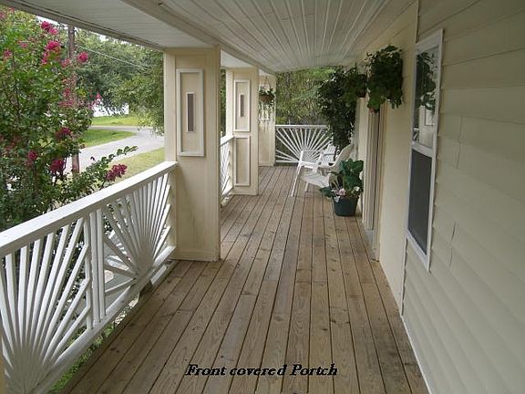 2nd image of 2800 Sf 2 Story Home 5 Rms 2.5 Bath Workshop