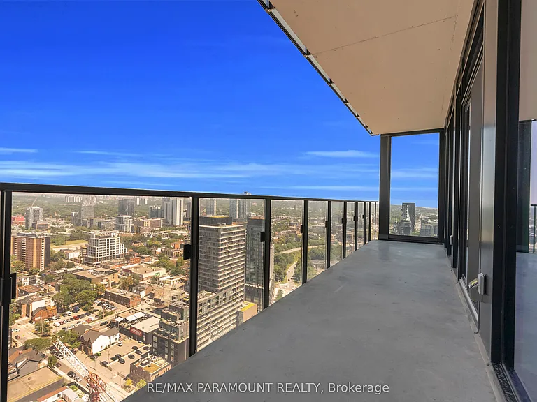 284 King St E #3104 — Photo 31
